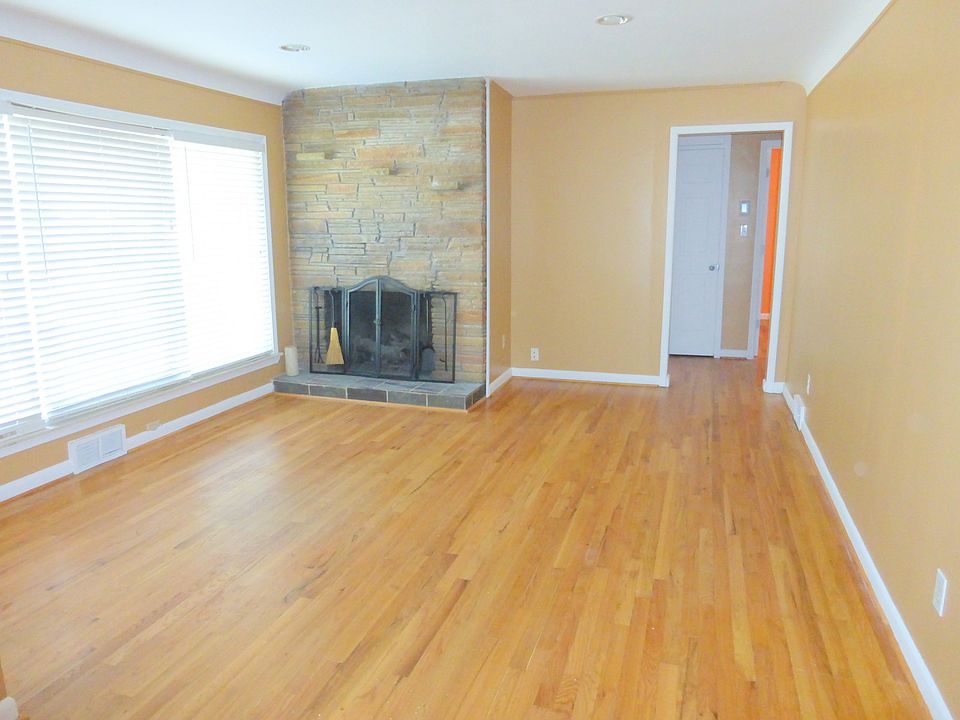 1st image of 535 Girard Ave