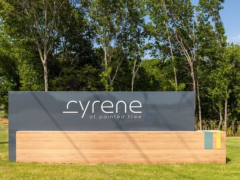 Cyrene at Painted Tree — Photo 3