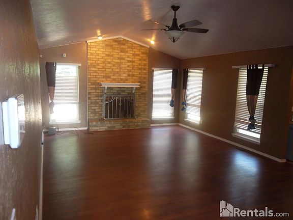 2nd image of 10104 Dale Ln