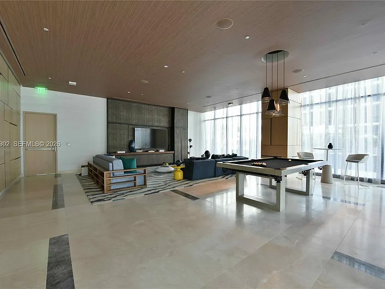 45 SW 9th St #2109 — Photo 33