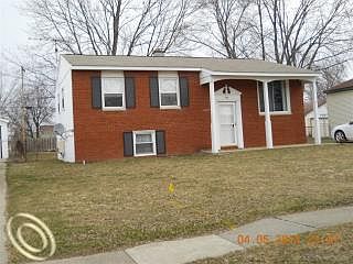 1st image of 216 University Ave
