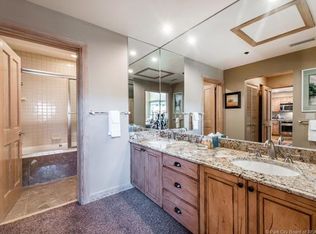 7620 Royal St E #404, Park City, UT 84060