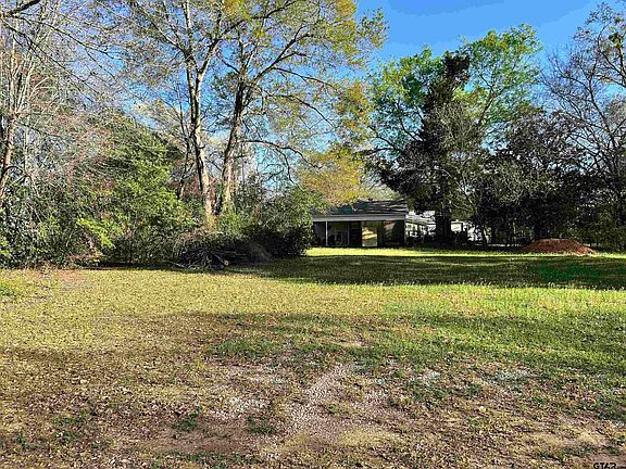 5th image of 3108 Dudley Rd