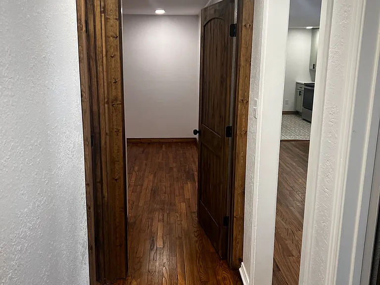 407 Bascom Rd — Photo 18