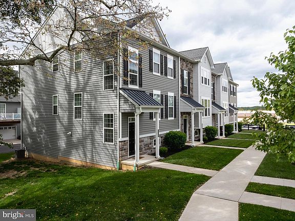 2nd image of 114 Hartzels Ln