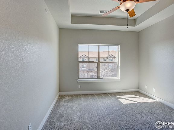 4th image of 827 Schlagel St #7