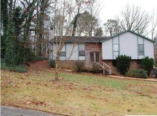 809 Colonial Dr, Alabaster, AL 35007
