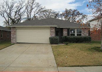 1st image of 4225 Silverthorne Dr #D