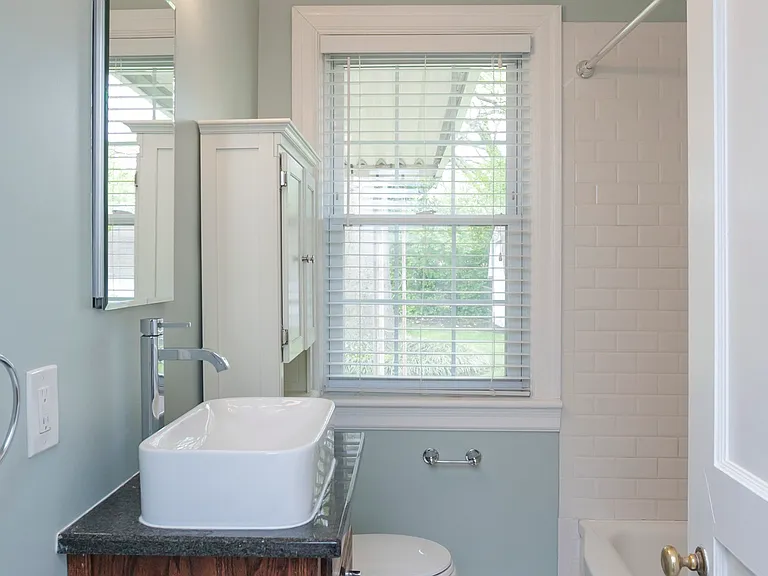 611 Shady Ln — Photo 25
