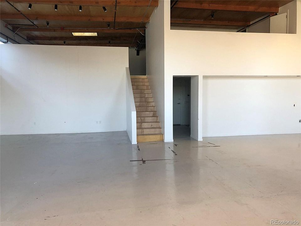 1st image of 209 N Kalamath St #9
