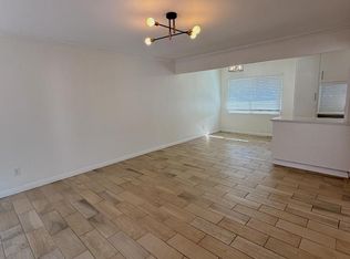 1111 Adella Ave APT F, Coronado, CA 92118