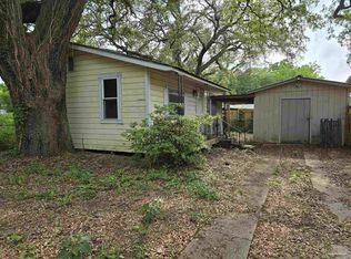 619 1/2 N X St, Pensacola, FL 32505