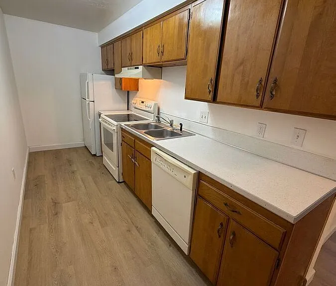 6761 W 37th Pl #7 — Photo 12