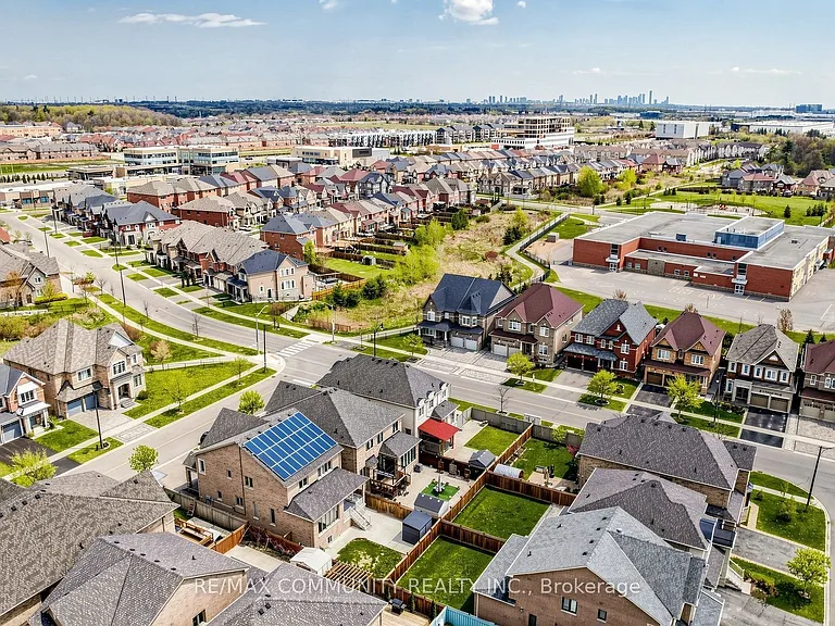 5 Mugford Cres N #BASEMENT — Photo 33