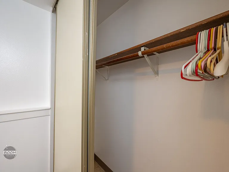 1251 W Patricia Ave #4 — Photo 72