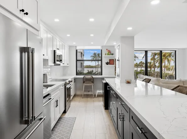 2860 S Ocean Blvd APT 201, Palm Beach, FL 33480