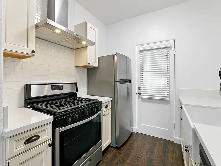 2055 E. 3rd St , Long Beach, CA, 90814 — Photo 23