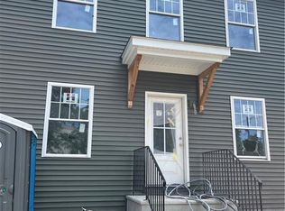 88 Coggeshall St, Providence, RI 02904