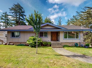 1089 Stewart St, Fortuna, CA 95540