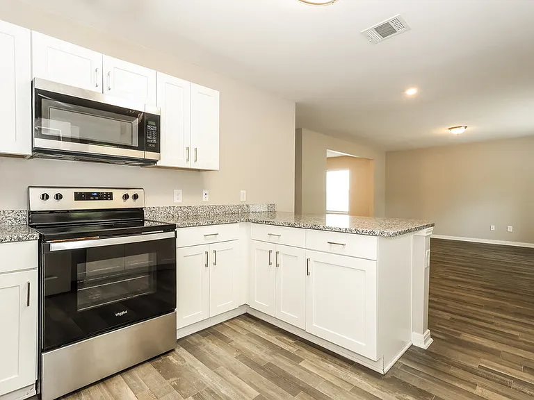 15653 Del Norte Dr — Photo 8