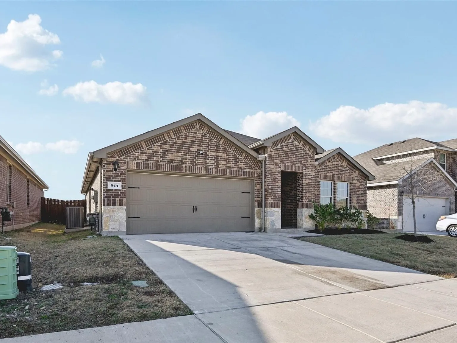 4 bed, 1654 sqft, $2,200 — Photo 2