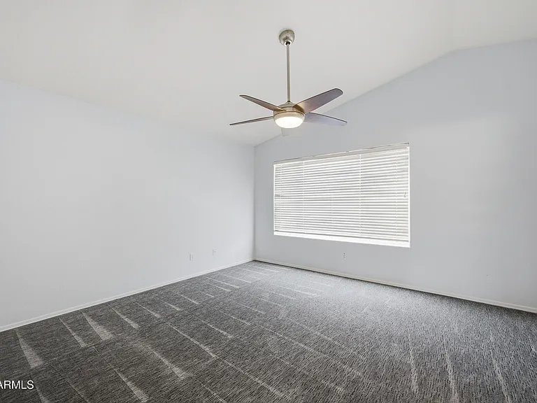 3906 E Kimberly Way — Photo 18
