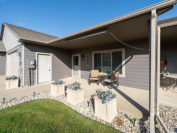 4th image of 1006 Tanner Ct Court