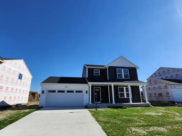 3210 Falling Oak Dr, Mishawaka, IN 46544
