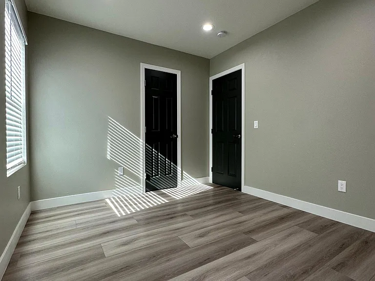 5518 Via Corona St — Photo 12