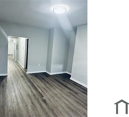 3 bed, 1046 sqft, $2,300 — Photo 3