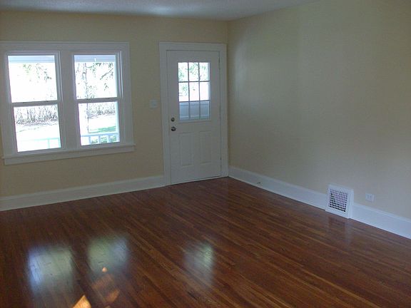2nd image of 5862 W Broadway Ave