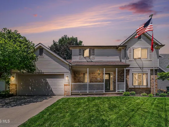 2227 Willowtree Ln, Maumee, OH 43537