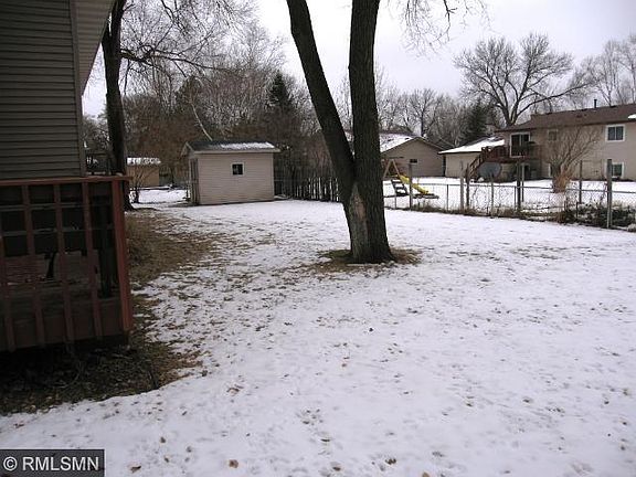 4th image of 1843 Brookdale Ct N