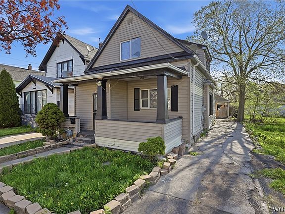 2nd image of 65 Parkridge Ave