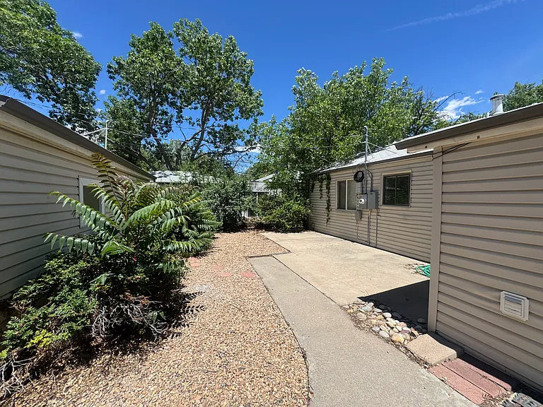 1295 S Forest St — Photo 12
