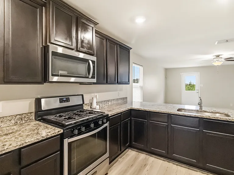 15027 Harbor Lndg — Photo 16