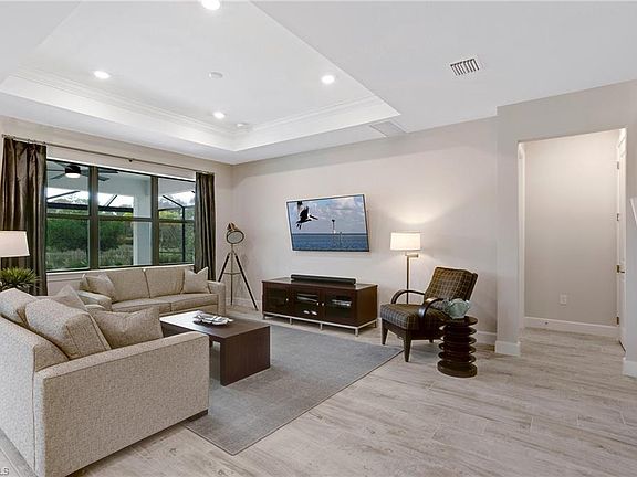 4th image of 10478 Ventana LN