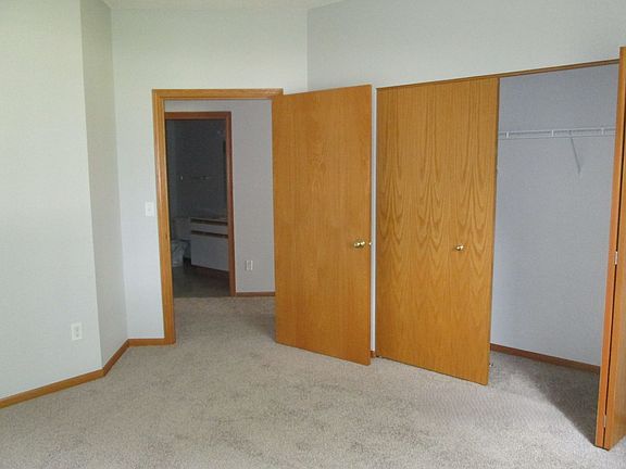 4th image of 2707 Triple Crown Ln Unit 1