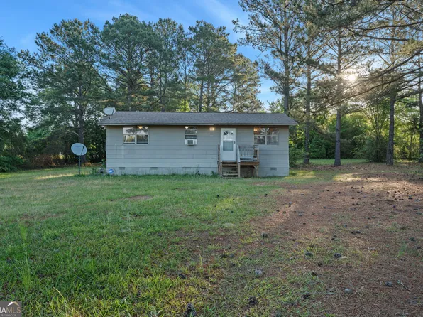 122 Dolly Dr, Jeffersonville, GA 31044