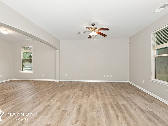4th image of 255 Bandelier Cir