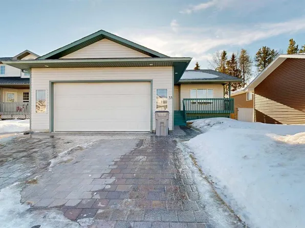 33 N Park Cir, Whitecourt, AB T7S 1V3