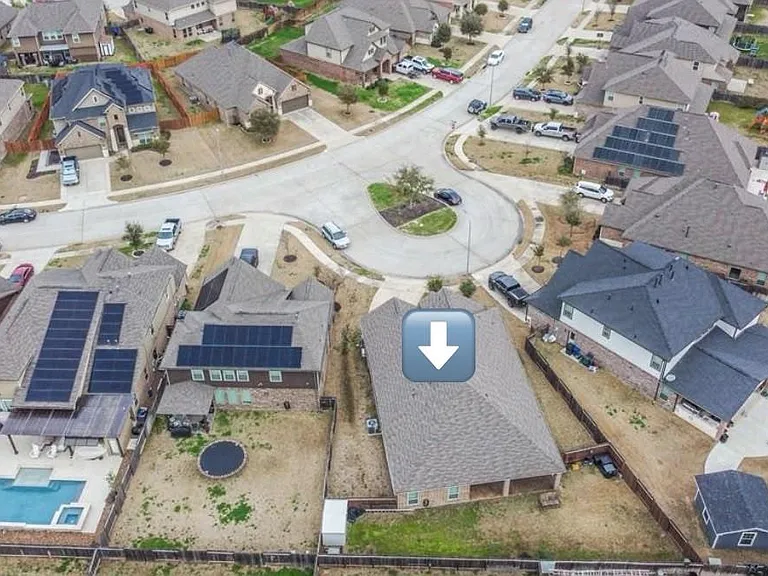 23703 Early Maple Ct — Photo 35
