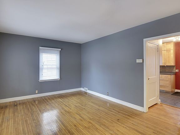 5th image of 25 Penn Ave S