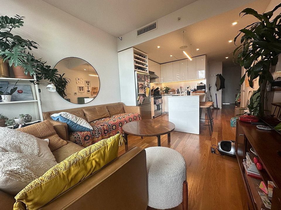 1st image of 436 Albee Sq #19D