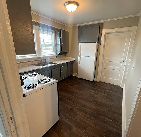 14 Mills Ave NW #A — Photo 9
