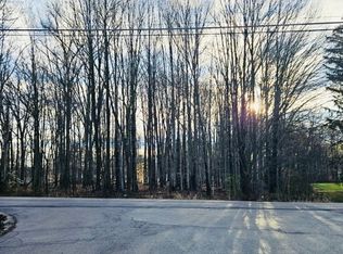 Luteran Ln, Youngstown, OH 44514