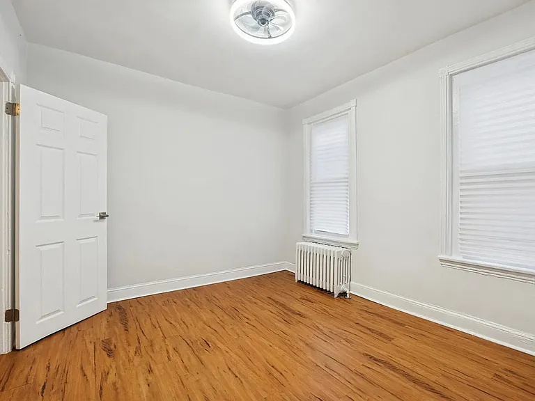 2828 Winton St — Photo 9