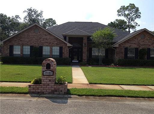 2nd image of 17122 Excalibur Cir