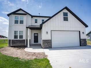 629 Manning Cir, Paul, ID 83347