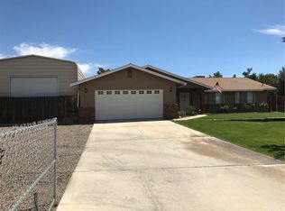 17755 Cajon St, Hesperia, CA 92345